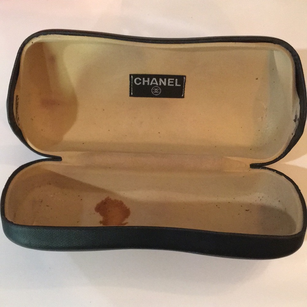 Chanel sunglasses - Picture 7 of 7